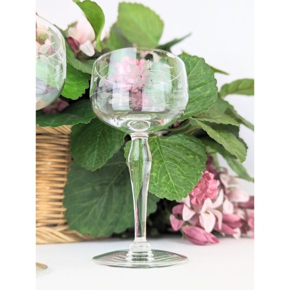 Set of 2 Etched Glass Floral Vine Cordial Cocktail Glasses 3oz Aperitif Liqueur - Picture 4 of 6